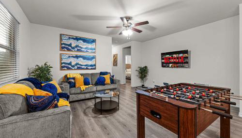 Single-level Home Game Area Ideal for Long Stays - Foto 3