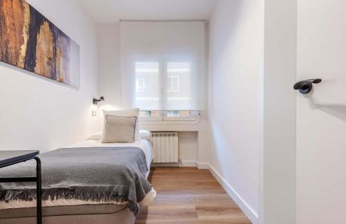 Apartamento Puerta de America VII en Madrid - Photo 23