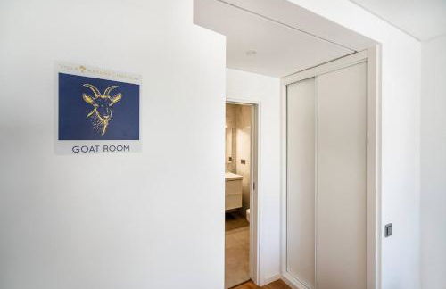 Stylish Algarve Retreat- Priv. Pool & Beach Nearby - Photo 39