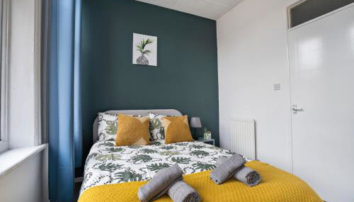 2 Bed-Town Centre-Free Parking - by Holiday Homes - Foto 3