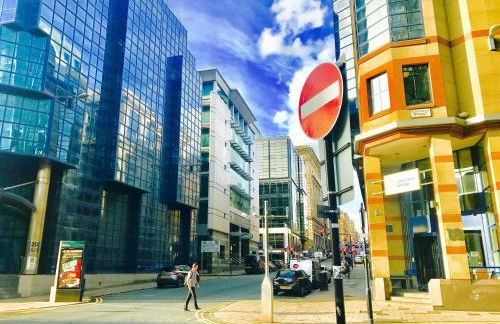 Glasgow City Centre Flat with River Views and Parking - Foto 9