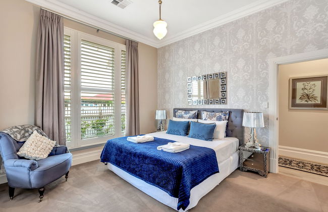 Grandview Accommodation - The Elm Tree Apartments - Photo 33