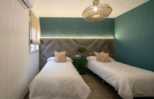 Apartamentos la Mariana - Photo 11