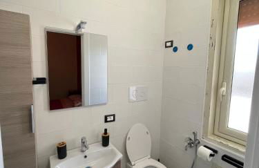 200m from the Sea - Large Private Patio with BBQ - Foto 11