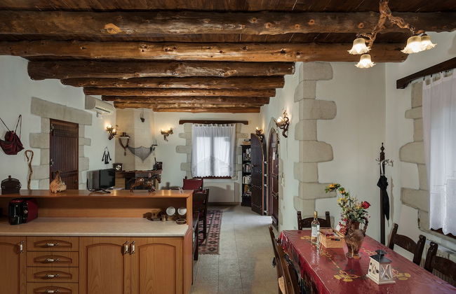 Villa Aloni-traditional Stone Villa With Nice View,pool and Garden - Foto 15