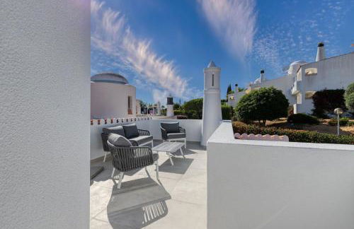 Casa Ella - Beautifully Renovated Townhouse Walkin - Foto 84