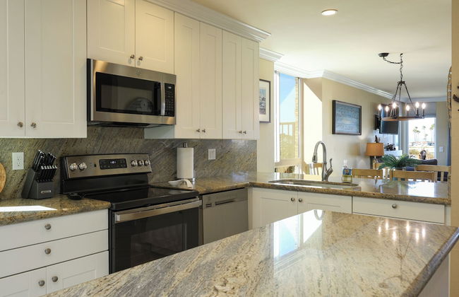 Oceanside Beach Condos - Photo 44