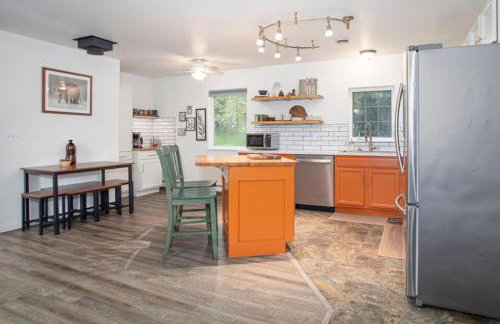 Sunflower Sanctuary - Foto 1