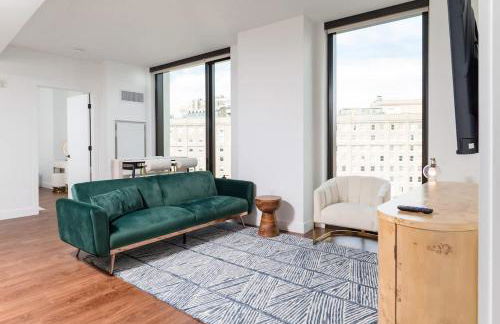 Back-Bay 2BR Condo w Roof top Gym Parking - Foto 15