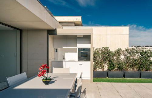 River Town View - Luxury Apartment with Jacuzzi on Terrace - Foto 14