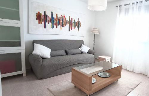 CENTER Santa Cruz, Alojamiento céntrico con gran terraza, cocina , salón y baños, todo privado - Foto 3