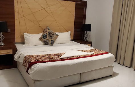 Rehana Al-Worood Khamis Mushait - Photo 1