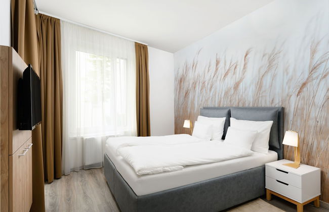 Elisabeth Downtown Apartments by FirstHost - Photo 7