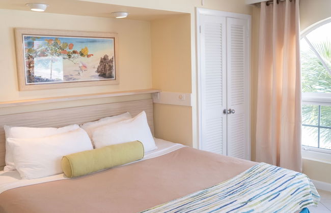 Deluxe Sea View Villas at Paradise Island Beach Club Resort - Foto 5