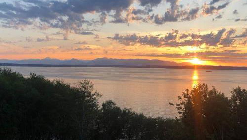 1-Bedroom Seaview Guesthouse on Seattle Luxury Estate with Views of Olympic Mountains - Foto 2