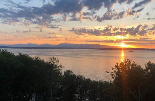 1-Bedroom Seaview Guesthouse on Seattle Luxury Estate with Views of Olympic Mountains - Foto 2