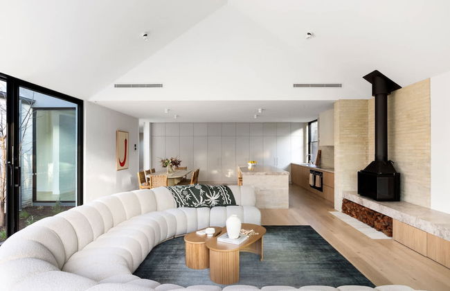 Maude Luxe Resort Style Amenities - Foto 3