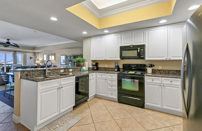 Harbor Landing 203b - Photo 13