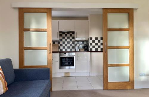 Super Apartment next to Bicester Village Sleeps 4 - Foto 6