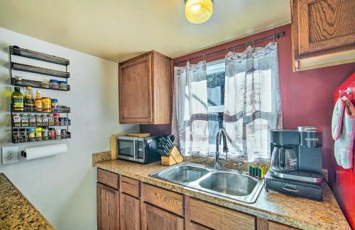 Running Springs Cabin with Deck and Forest Views - Foto 11