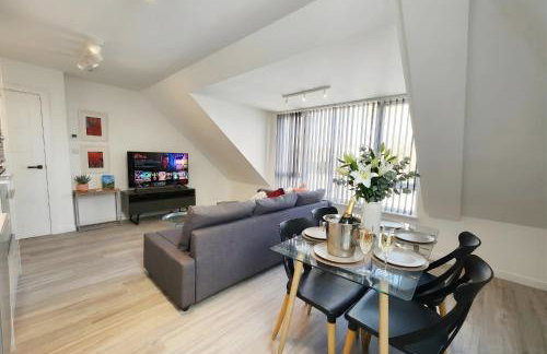 Paradigm Court, Modern 1-Bedroom Apartment, Oxford - Photo 3