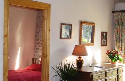 Limerac Child Friendly Farmhouse - Foto 9