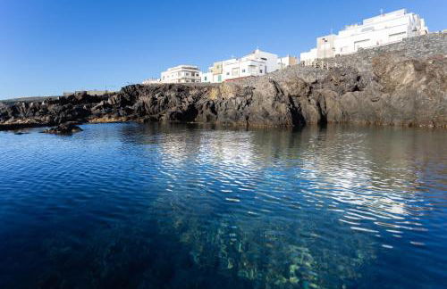 Home2Book Charming Sea Front House - Foto 39