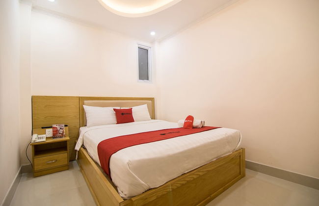 RedDoorz Plus @ Tran Hung Dao Street 2 - Foto 14