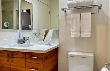 Courtside Contemporary - Foto 25