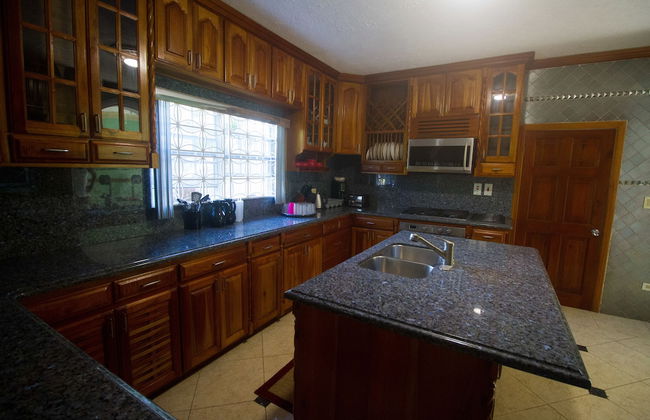 Steel Love Villa - Photo 18