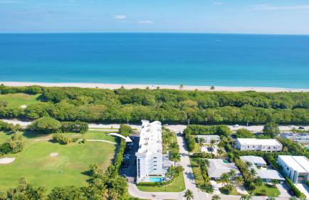 Boca Coastal Stay 2BR 2BA with Pool and Balcony - Foto 6