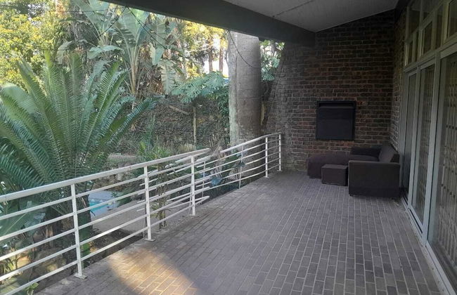 Fully Furnished Self Catering Home Away From Home - Foto 6