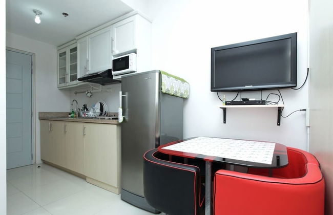 Grass Residences - Condo - Photo 6