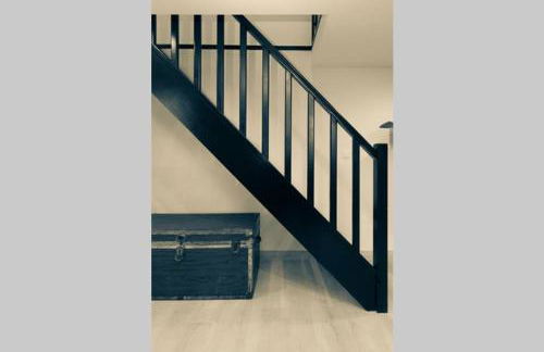 PENTHOUSE Loft 5MIN PALAIS DES FESTIVALS AND BEACH terrace view on castle - Photo 3