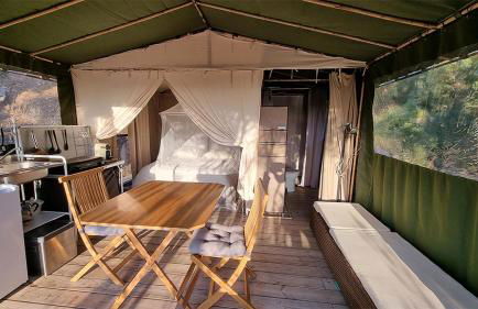 LA TERRASSE DES LAURIERS SUR L'ÎLE DU LEVANT - Foto 5