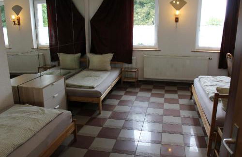 Möblierte 2-Raum Wohnung 11 in Ohrdruf - Thüringen Wald - Photo 9