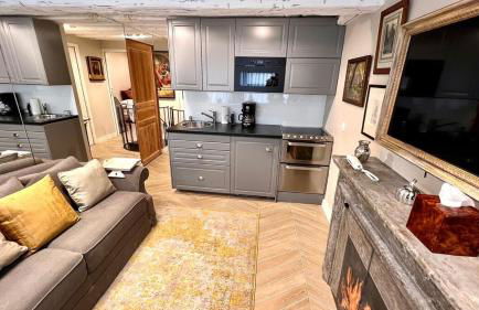 Serenity, Meditation at Notre Dame - Foto 19