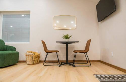 Studio Luxe - 1BR-1BA - Private Patio & Grill - Foto 4