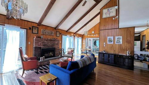 Paradise Uncovered Chalet Near Lake - Foto 3