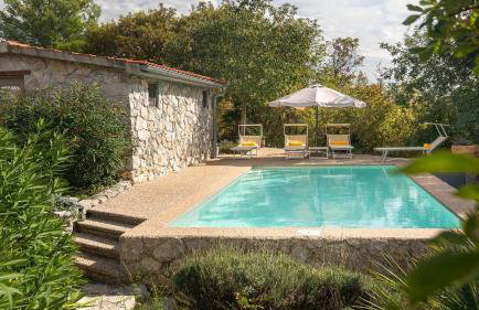 Villa Sage - Photo 1