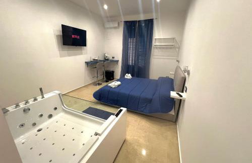 Column Luxury Suite with jacuzzi - Foto 17
