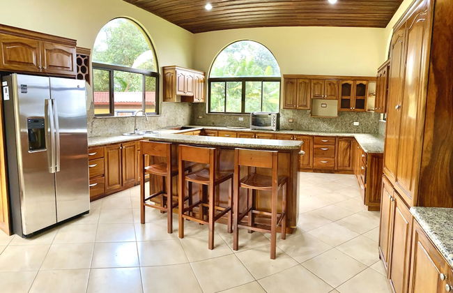 Mansion Arenal - Photo 8