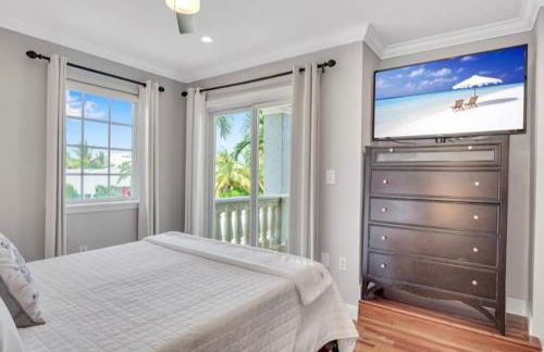 Steps from the Beach Heated Pool Seaside Key - Foto 32