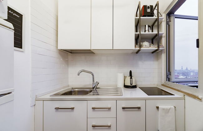 JOIVY Sleek Flat W/Balcony - Foto 12