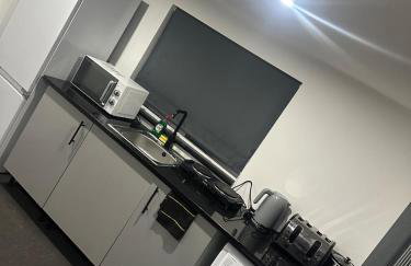 Modern Studio Flat In A Guest House In Basildon - Foto 4