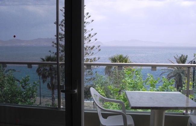 Bristol Sea View Apartments - Photo 19