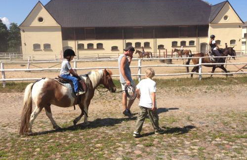 Ulinia Gardens - Photo 38