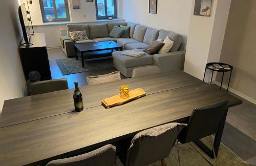 Haus mit wunderschönem Garten - Foto 2