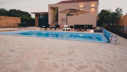 Cozy country home with heated outdoor pool - Foto 3