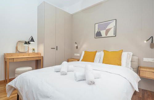 Bright & Contemporary Home with Balcony in Vibrant Piraeus - Foto 20